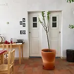 Residencial Avenida * טומאר