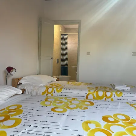 אכסניה Residencial Avenida