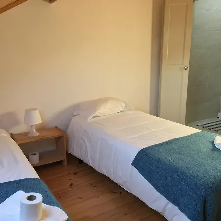 אכסניה Residencial Avenida טומאר