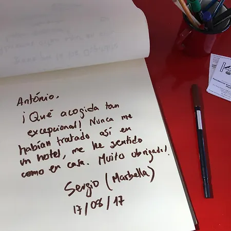 Residencial Avenida 토마르